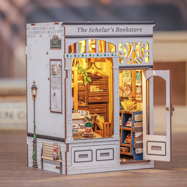 Cutefetti The Scholar's Bookstore DIY Kit