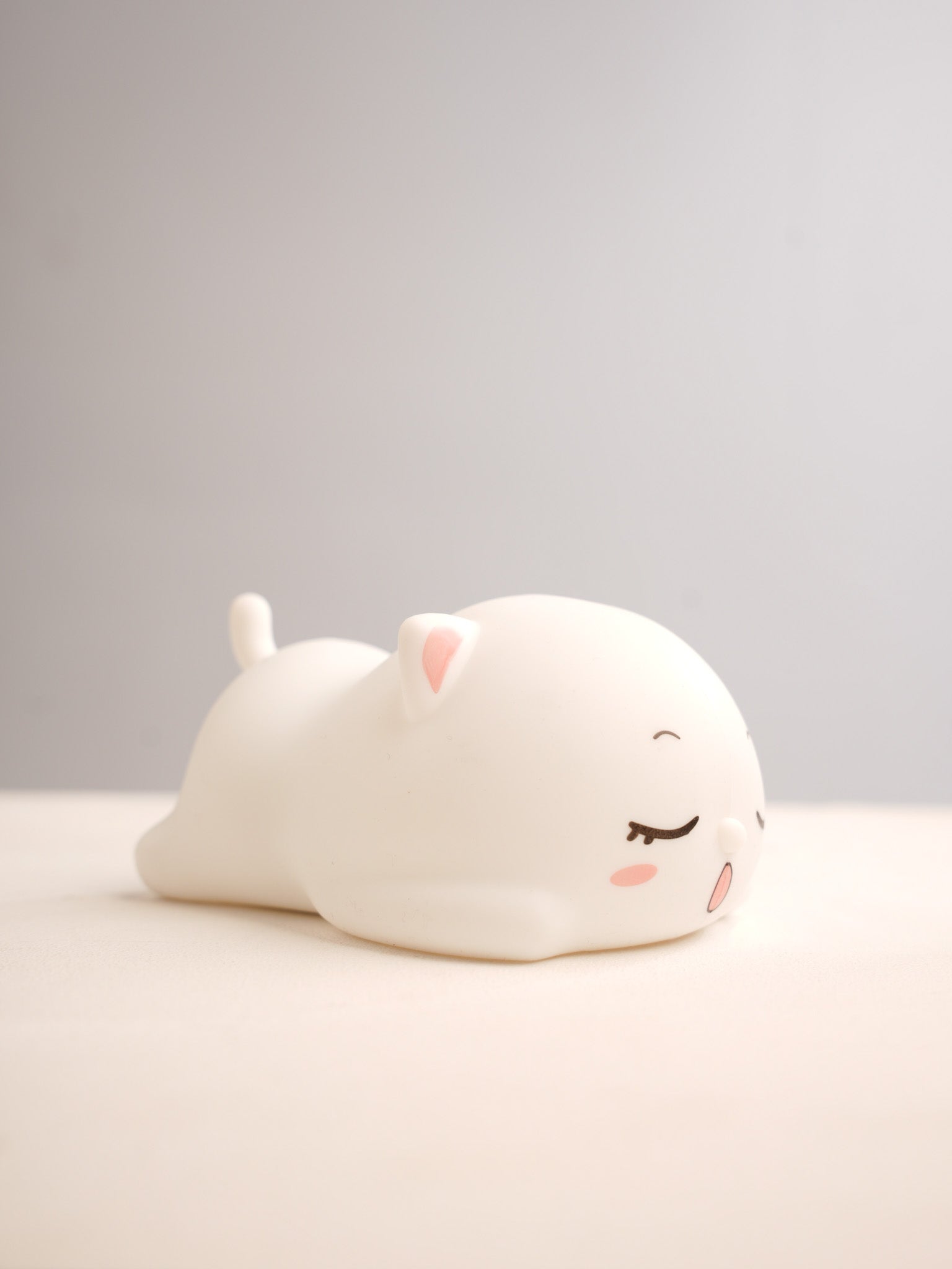 Sleeping Cat Lamp