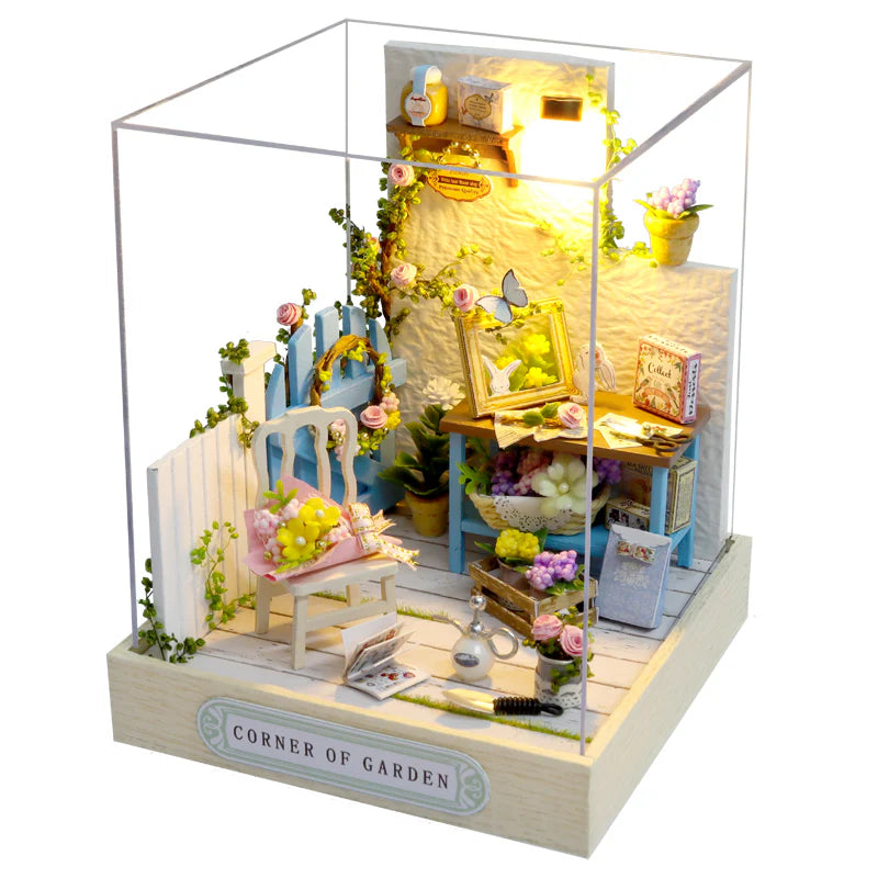 Cutefetti DIY Dollhouse - Corner of Happiness Series Miniature Kit - Corner of Garden