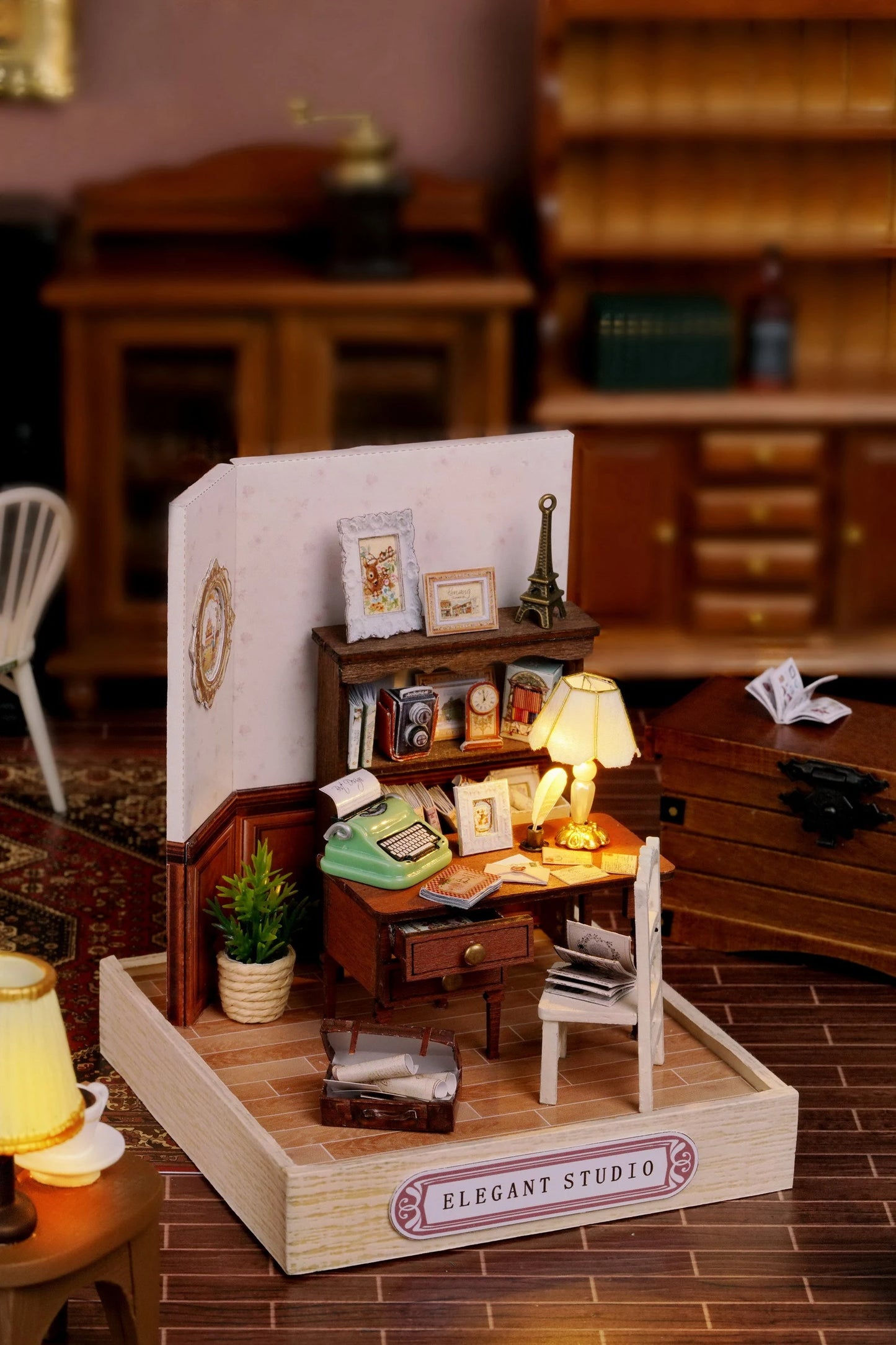 Cutefetti DIY Dollhouse - Corner of Happiness Series Miniature Kit - Elegant Studio