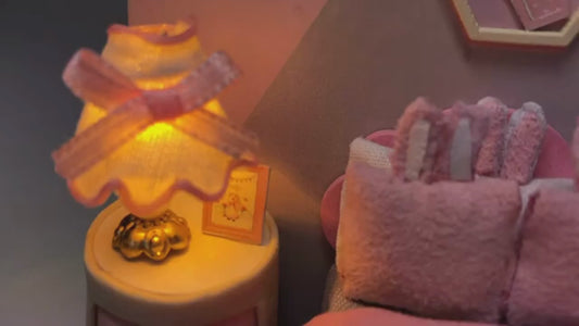 Cutefetti DIY Dollhouse - Corner of Happiness Series Miniature Kit - Crushing Moment
